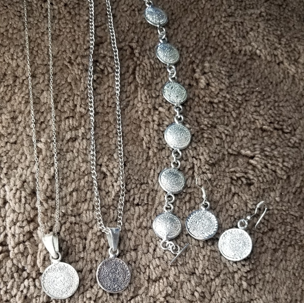 Silver Jewelry Set